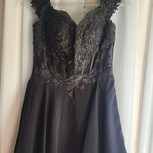 Clarisse Black Lace Prom Dress